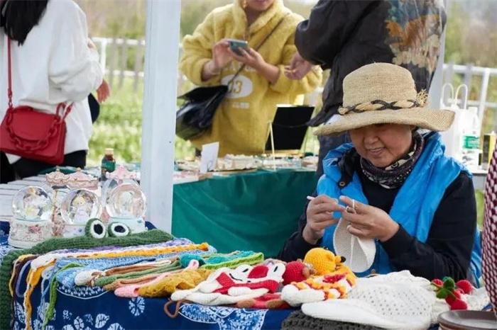 大理旅行：洱海邊，稻田里的集市；“文藝小青年們“”不一樣的